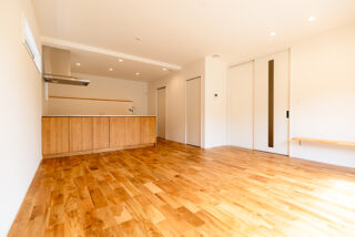 あたたかみのある無垢床