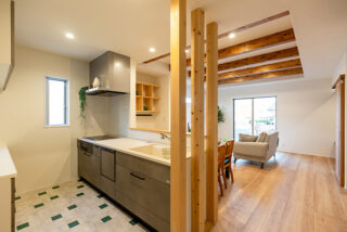 モダンなデザインのキッチン