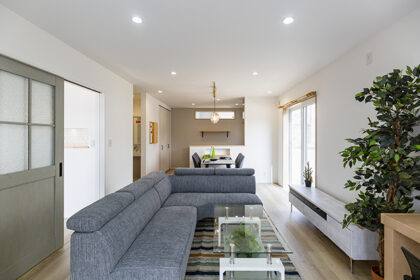 ニッチ棚やエコカラット、機能性と内装にこだわったお家