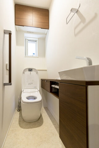 使う場所=しまう場所なトイレ収納