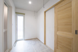 晴れでも雨でも干しやすい!