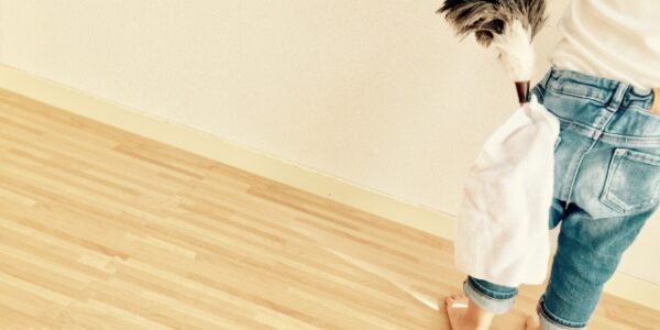 壁紙の汚れを効率よく落とす裏技… 壁紙の汚れを効率よく落とす裏技…